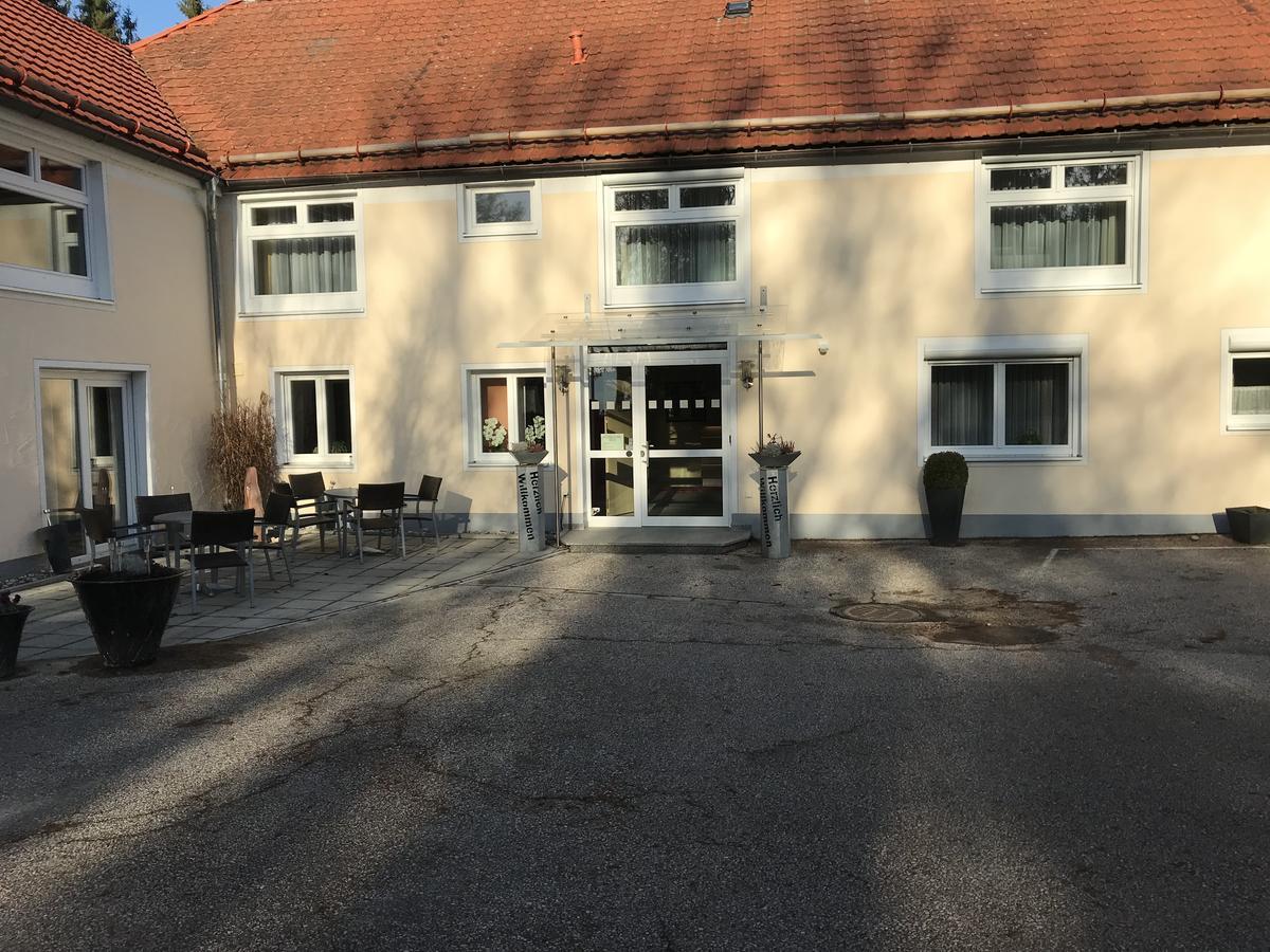 Waldgasthof St.Wolfgang Sinning Buitenkant foto